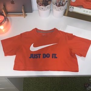 Vintage Nike “Just Do It” Cropped T-Shirt